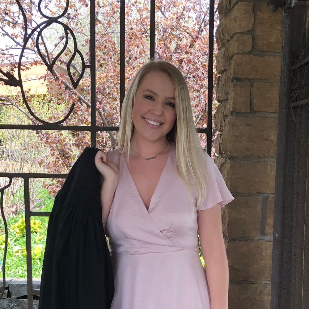 Meet your Posher, Jenni